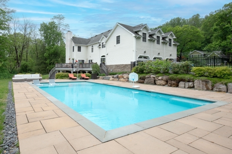 146 Mountainside Rd  Mendham Boro NJ 07945 photo