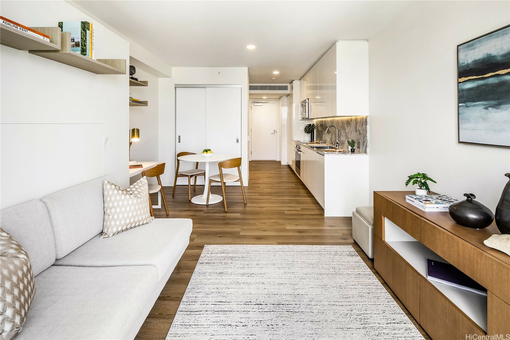 Property Photo: 987 Queen Street 3709 HI 96814