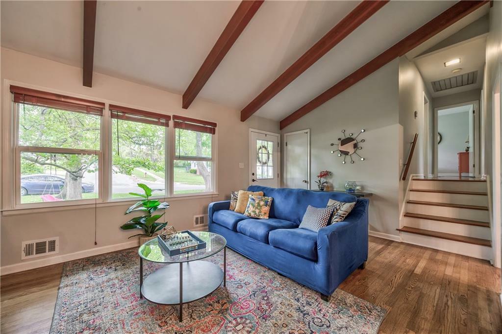 Property Photo:  10700 W 71st Place  KS 66203 
