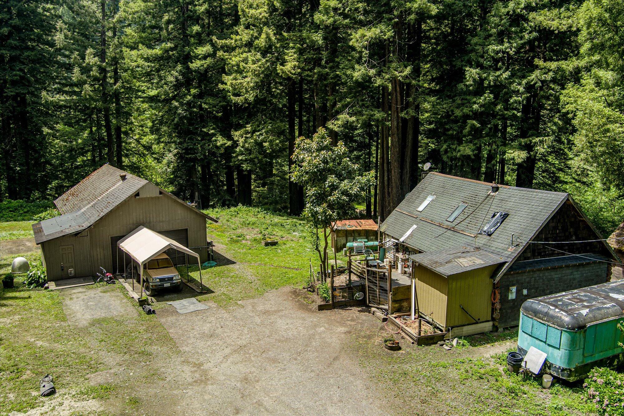 Property Photo: 1047 Cummings Creek Road CA 95528