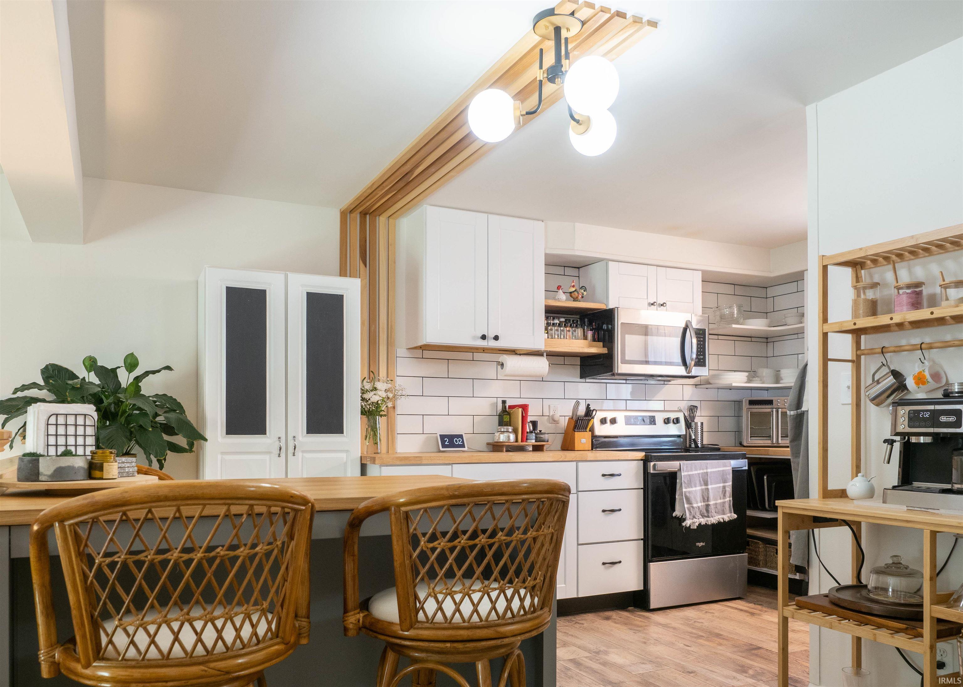 Property Photo: 154 N Park Ridge Road IN 47408