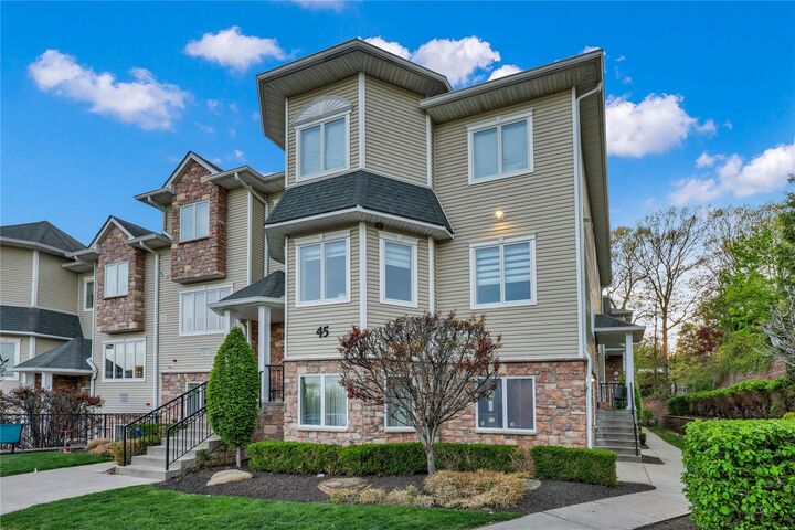 Property Photo: 45 Bluefield Drive 102 NY 10977
