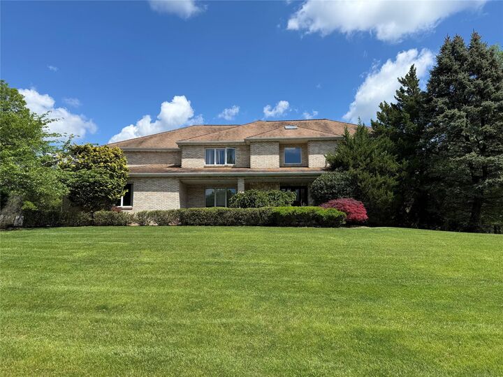 1 Deforest Court  West Nyack NY 10994 photo