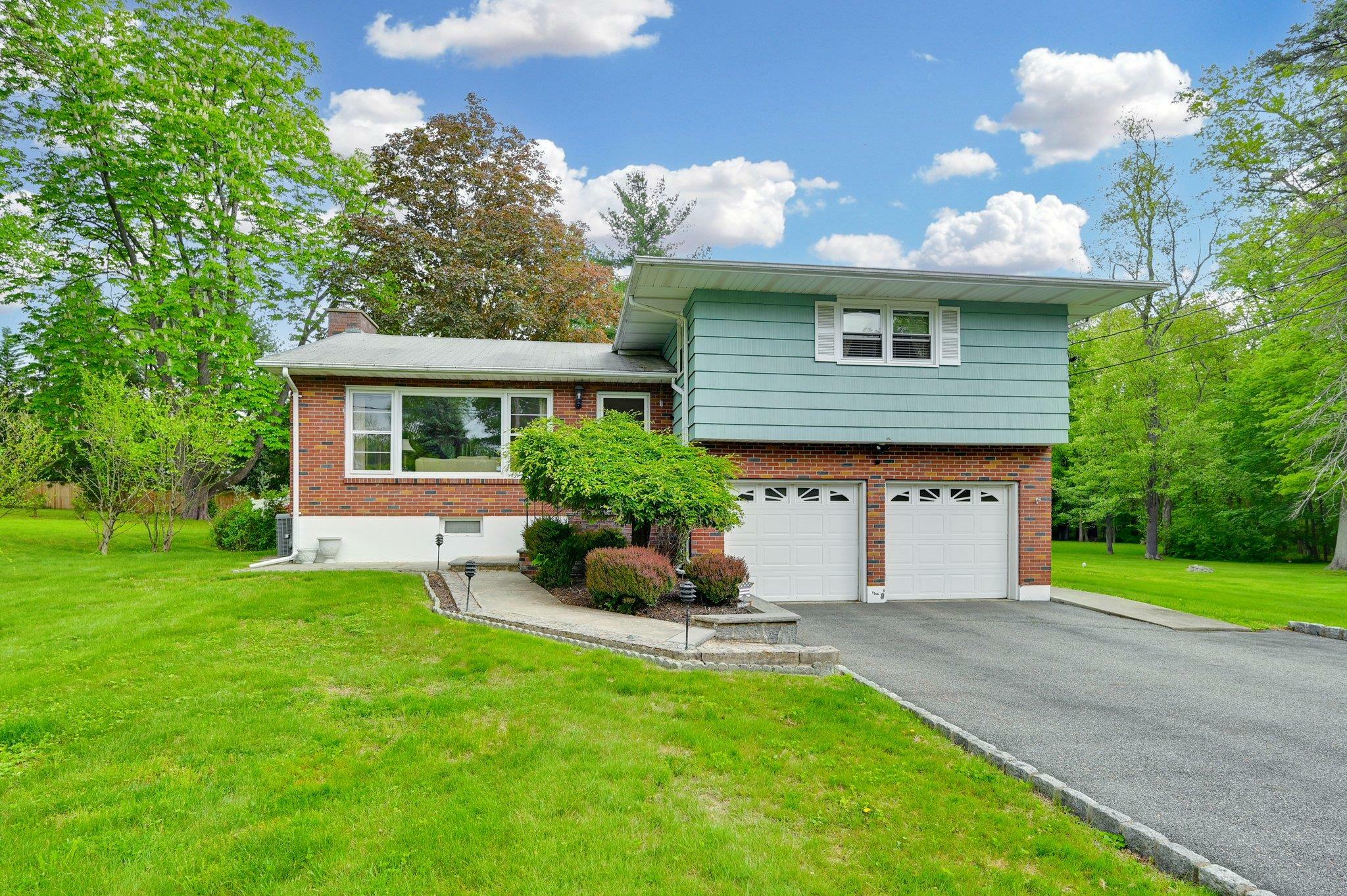 24 Westview Avenue  Congers NY 10920 photo