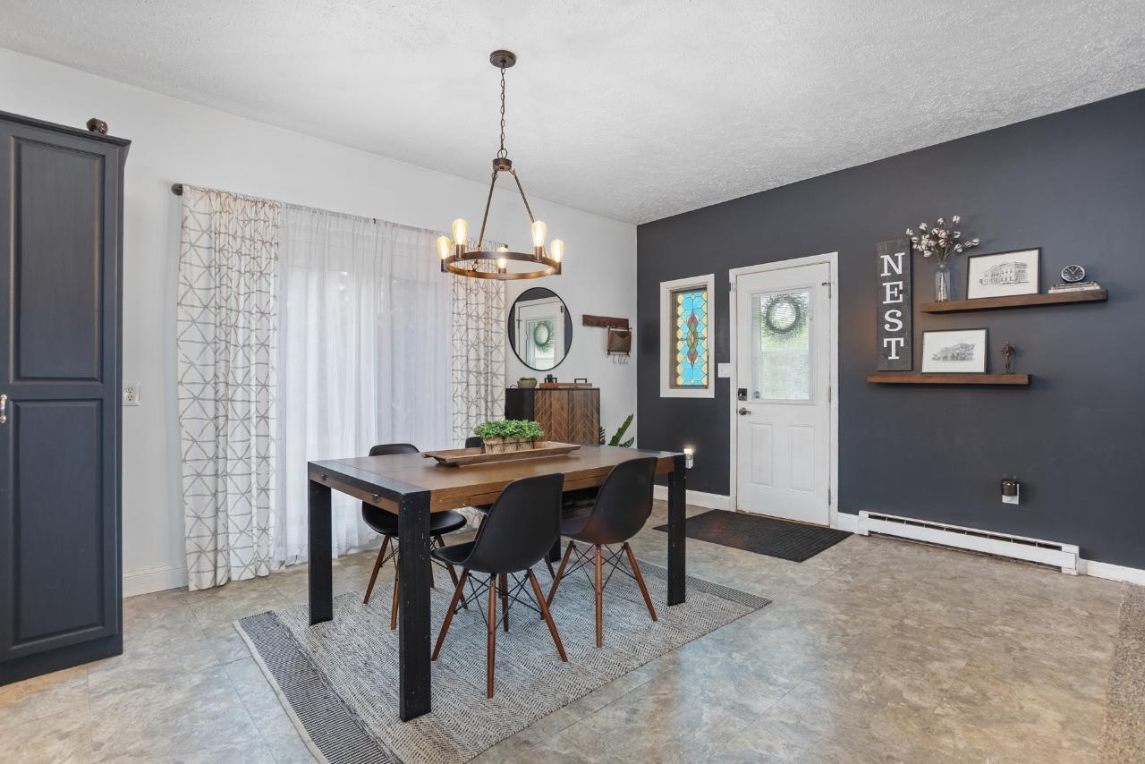 Property Photo: 919 3rd St NE ND 58703