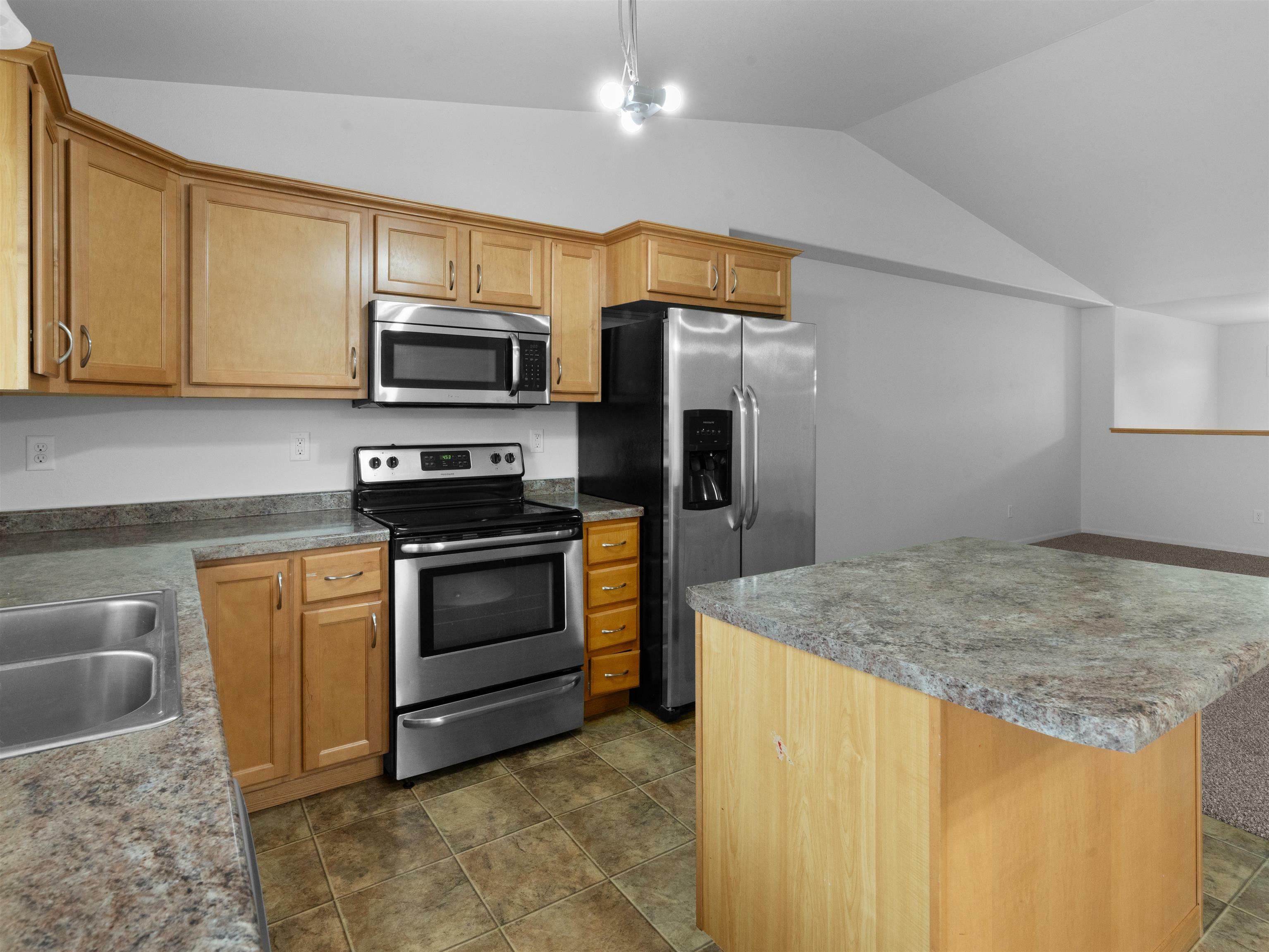 Property Photo: 3145 NE 8th St ND 58703