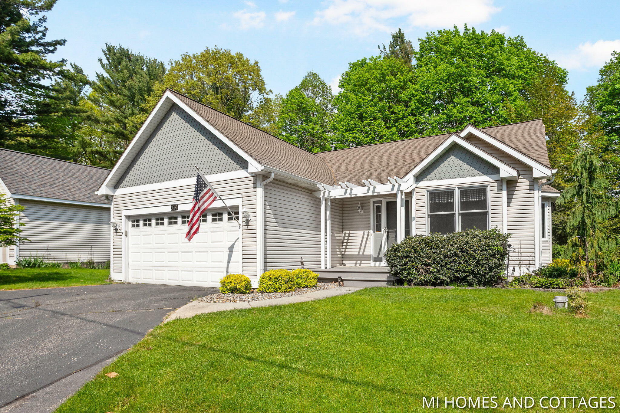 Property Photo:  3760 Lakeshore Drive  MI 49424 