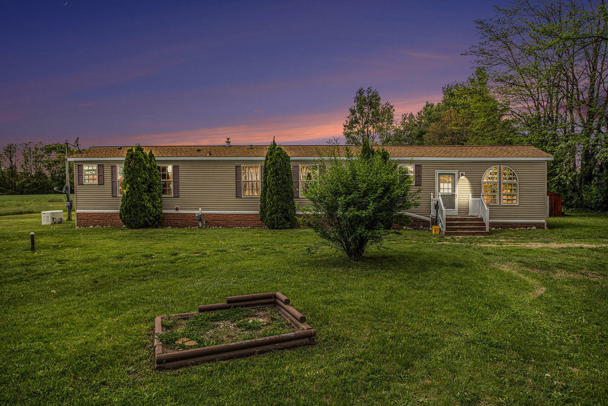Property Photo: 33610 M-60 Highway MI 49011