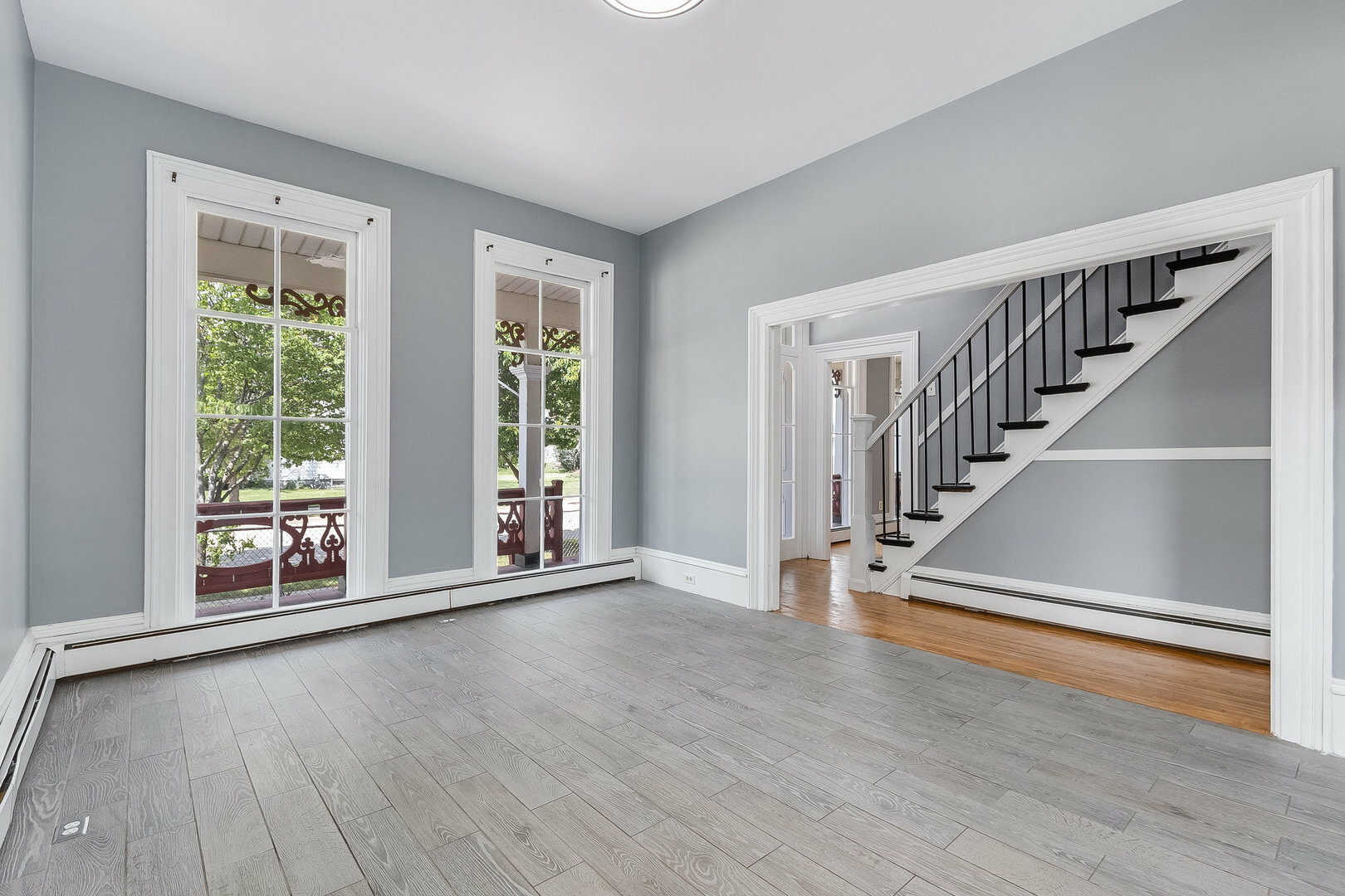 Property Photo: 100 E Gardner Street IL 60421