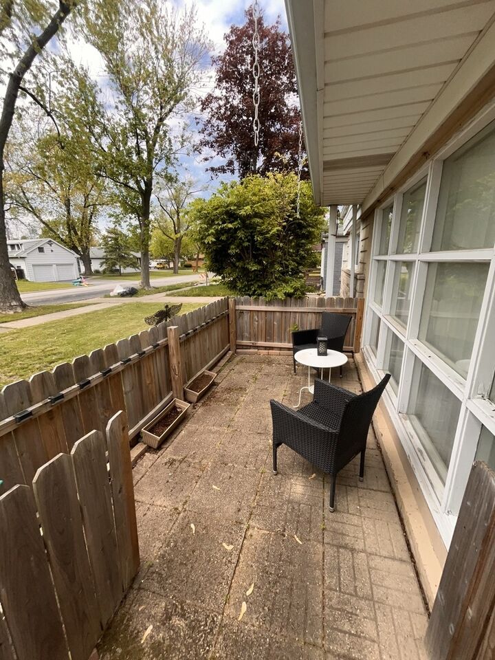 Property Photo:
