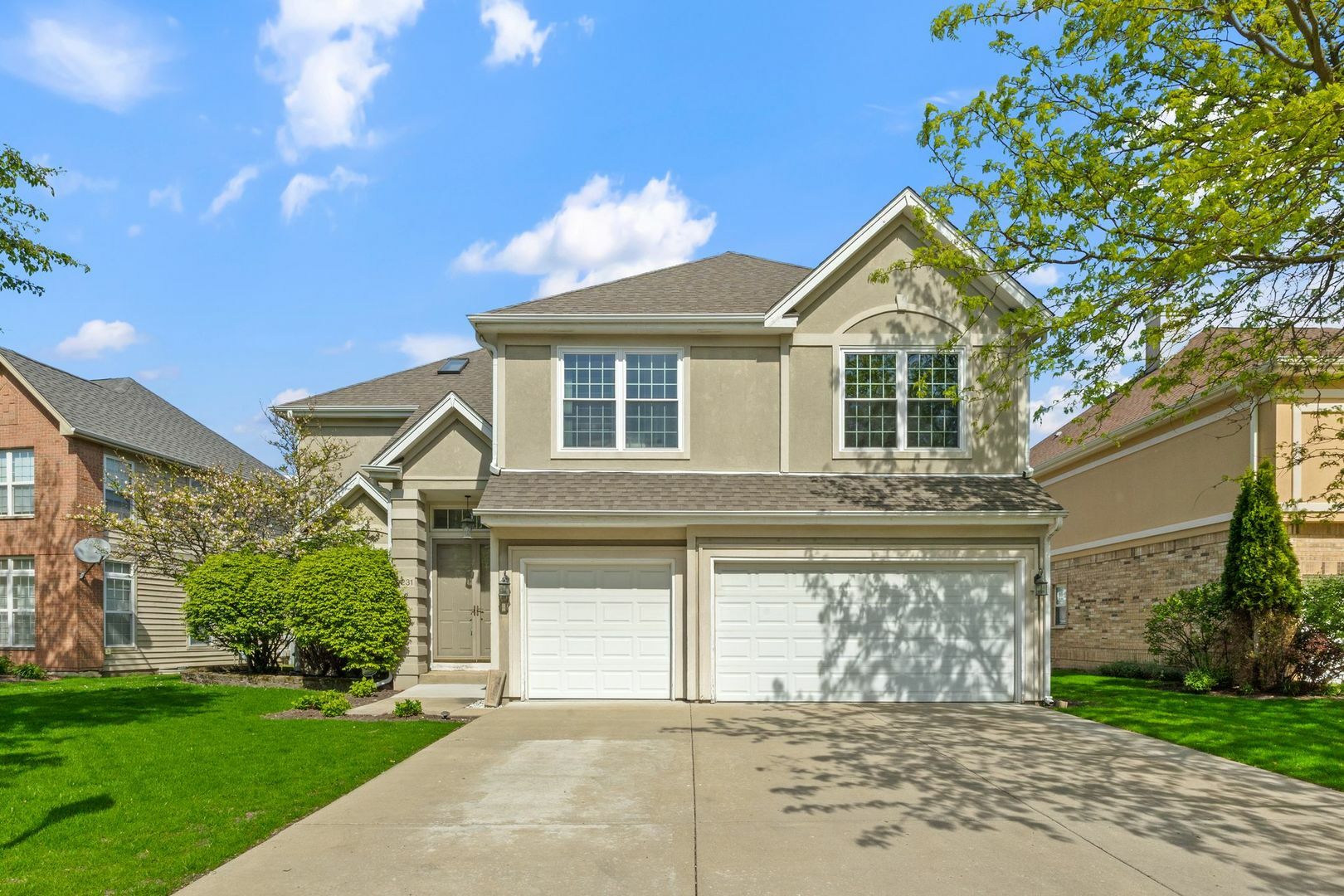 Property Photo: 9231 N Natchez Avenue IL 60053
