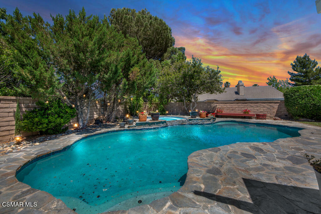 Property Photo:  41304 Maple Street  CA 93551 
