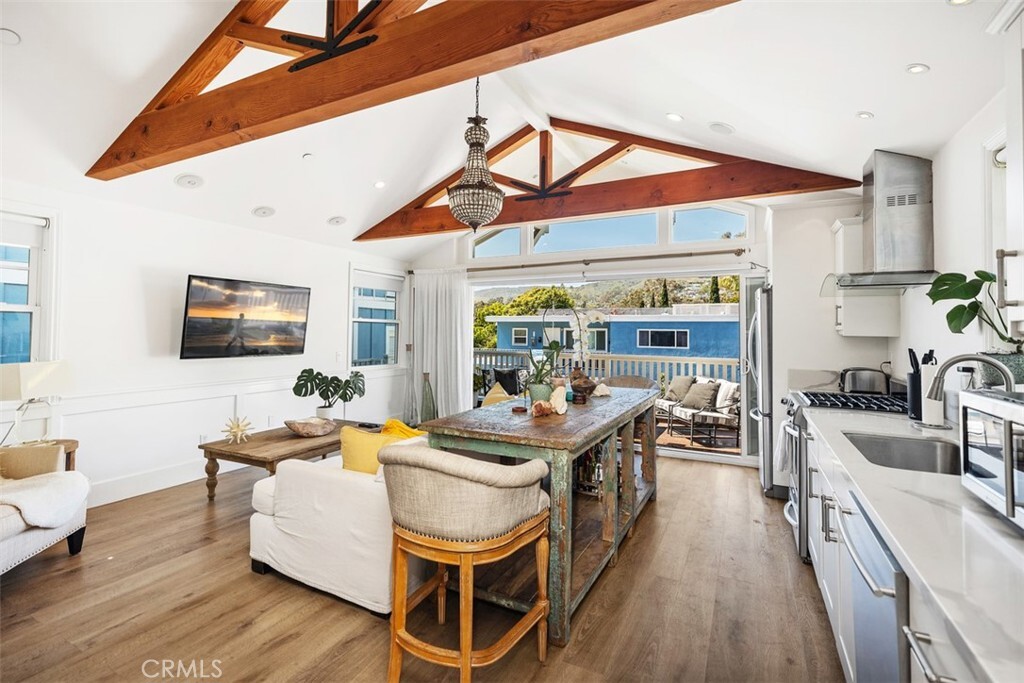Property Photo: 385 Mermaid CA 92651