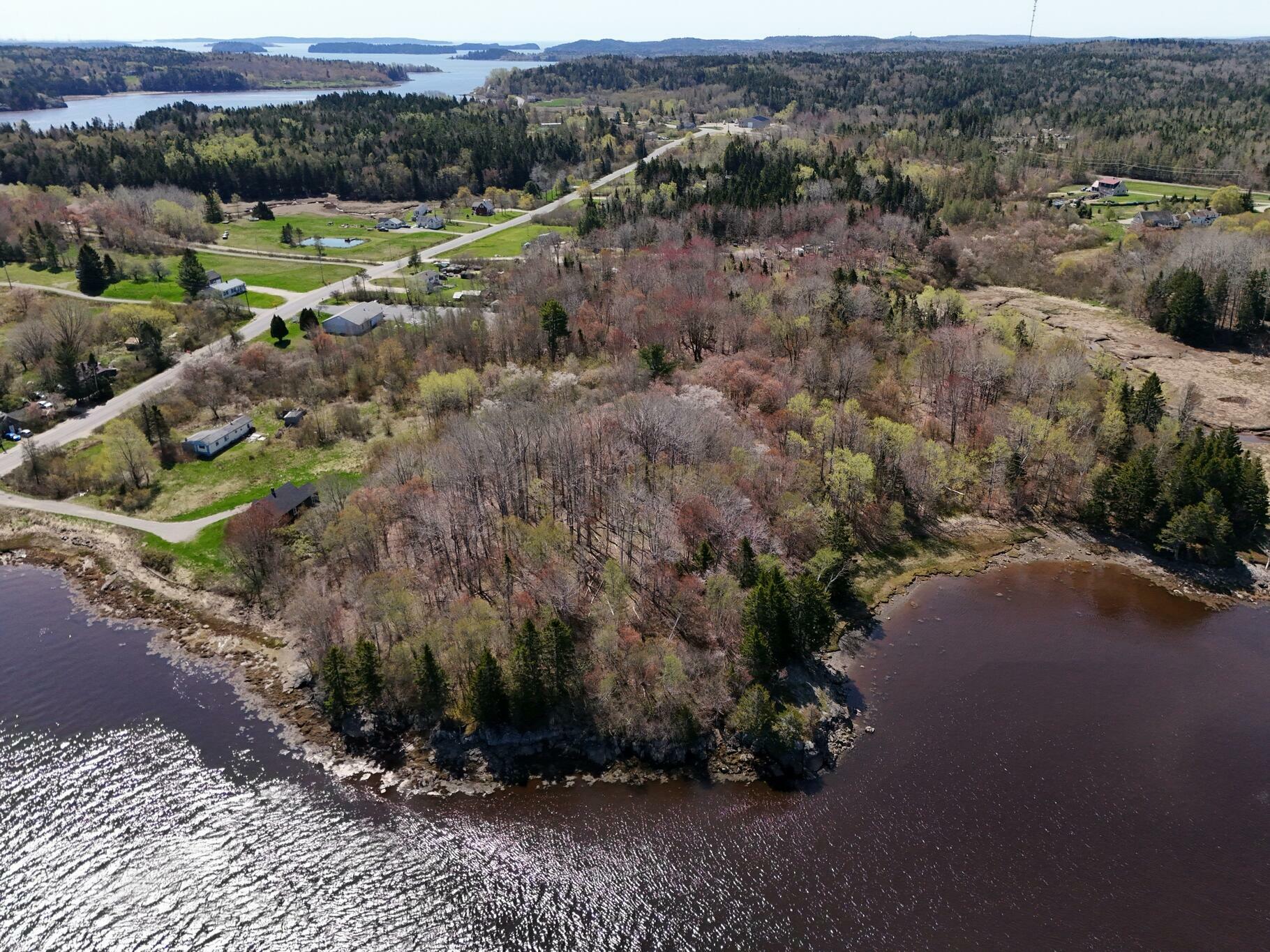 Property Photo:  21-5-3 East Palmer Road  ME 04655 