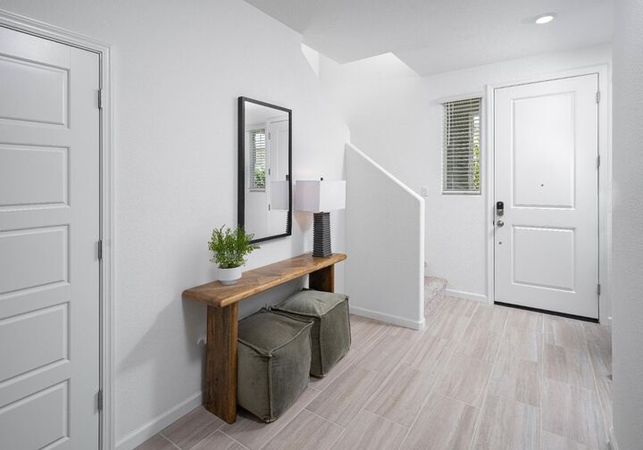 Property Photo: 7329 Dorstone Way CA 95829