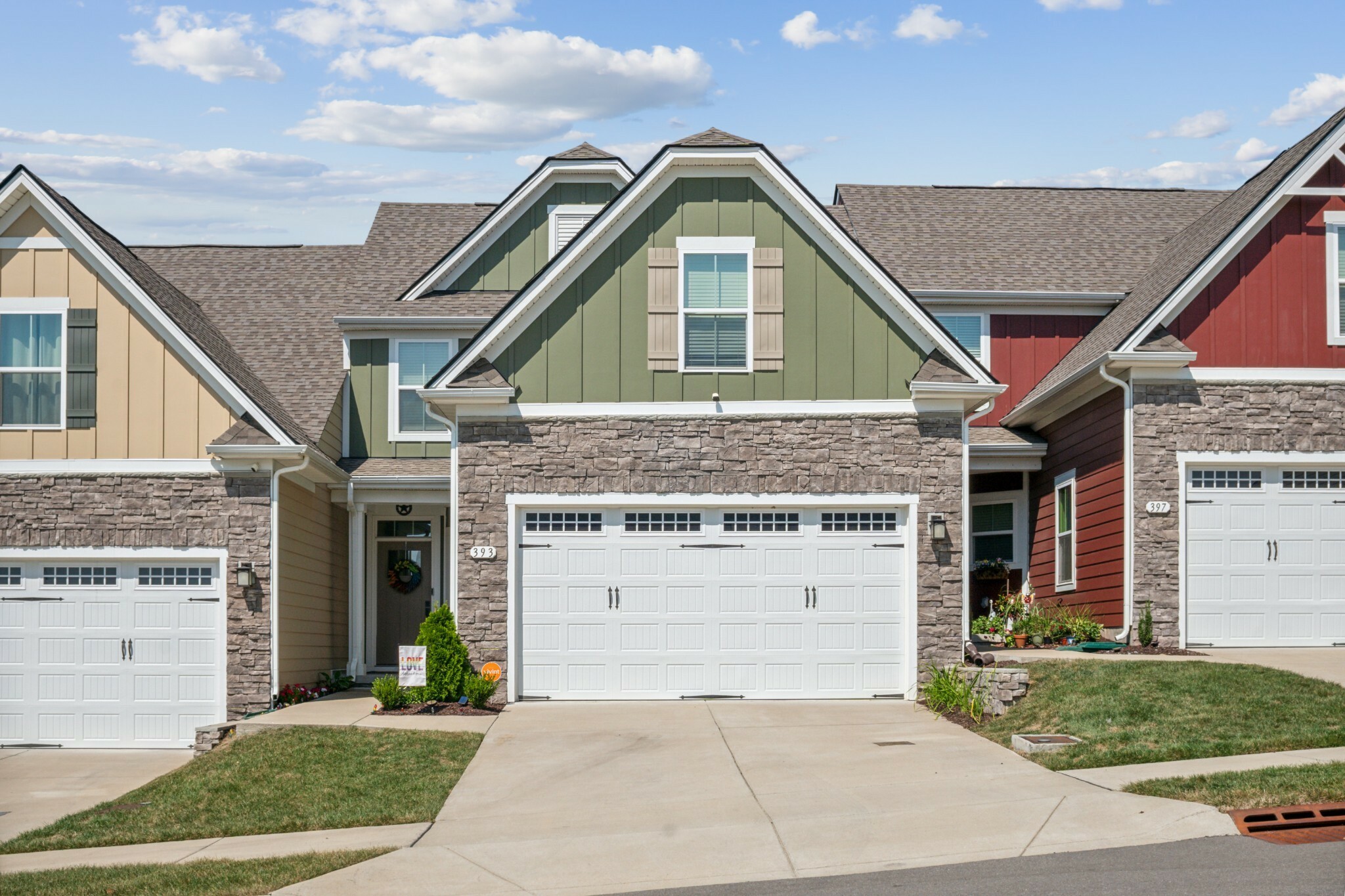 393 S Downs Cir  Goodlettsville TN 37072 photo