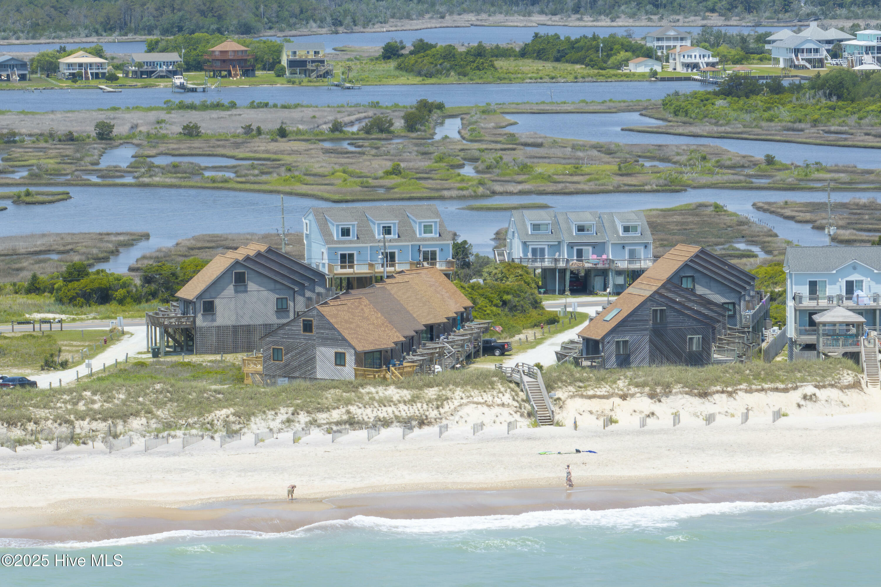 Property Photo:  887 New River Inlet Road 1  NC 28460 