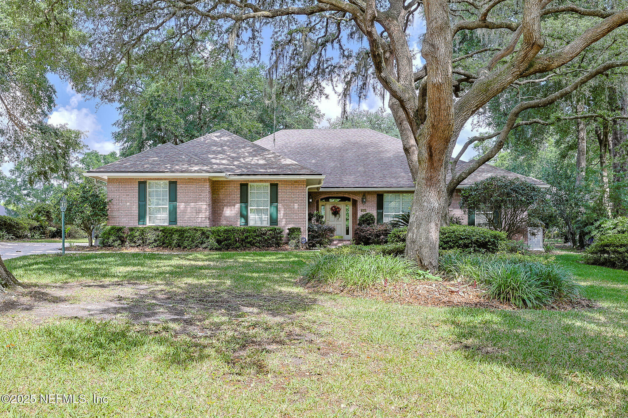 Property Photo: 3666 Cypress Point Court FL 32043