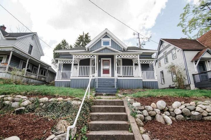 Property Photo: 312 Grove MI 49770