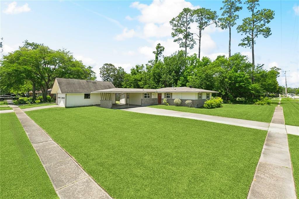 Property Photo: 409 Markham Drive LA 70458