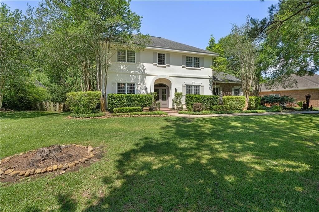 Property Photo:  125 Bent Tree Court  LA 70433 