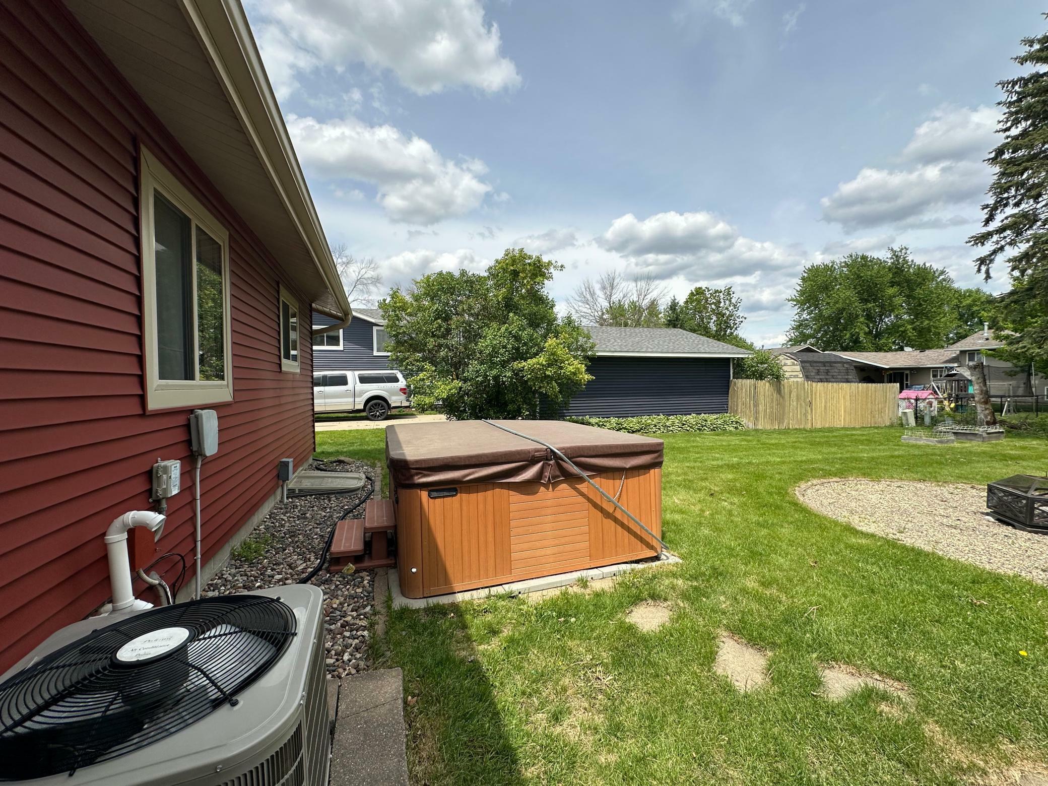 Property Photo: 404 5th Avenue NE MN 55944