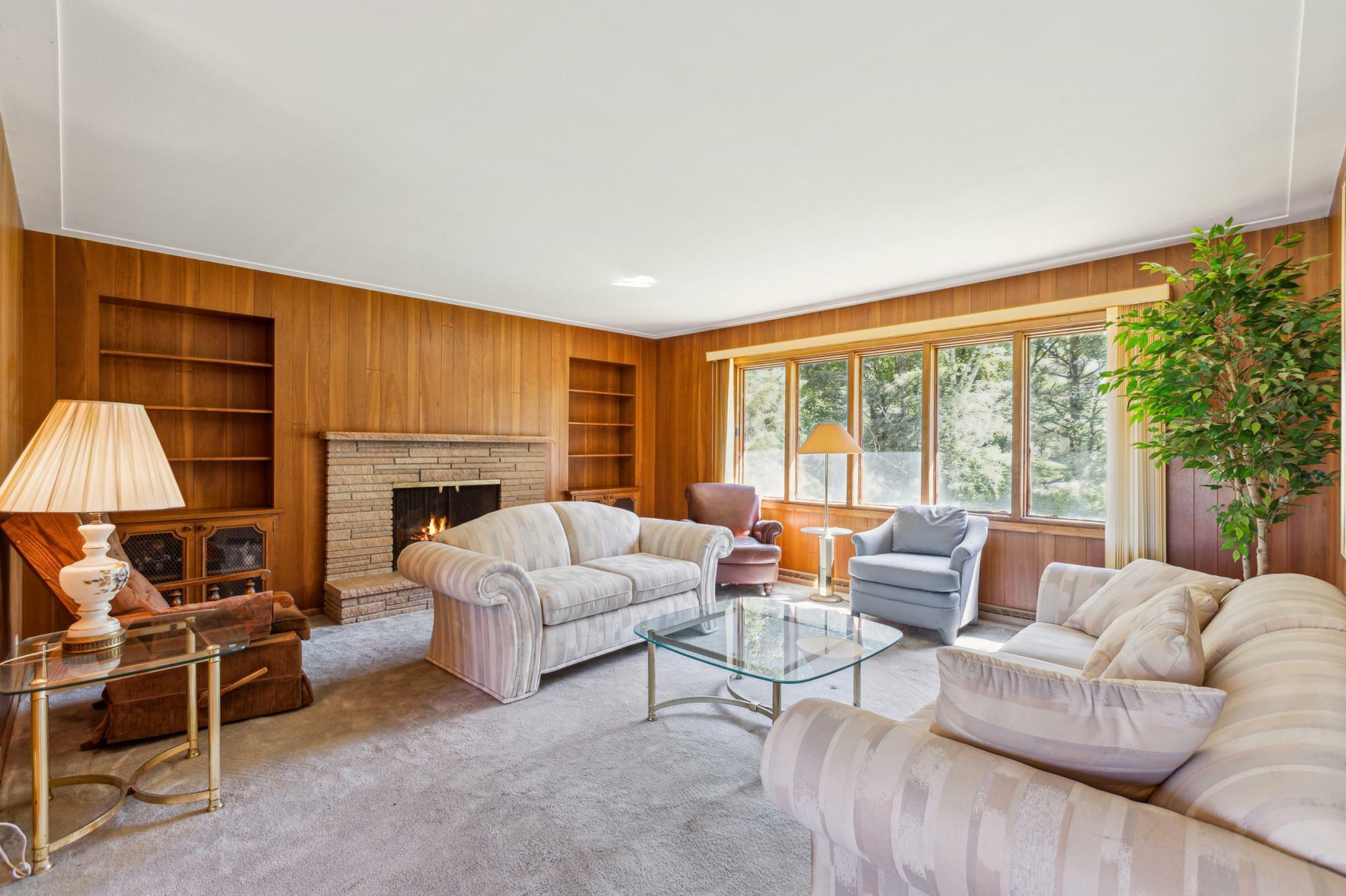 Property Photo: 1210 Pineview Lane N MN 55441