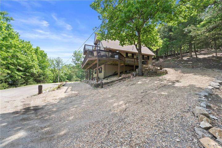 Property Photo: 21432 Lakeview Drive AR 72732