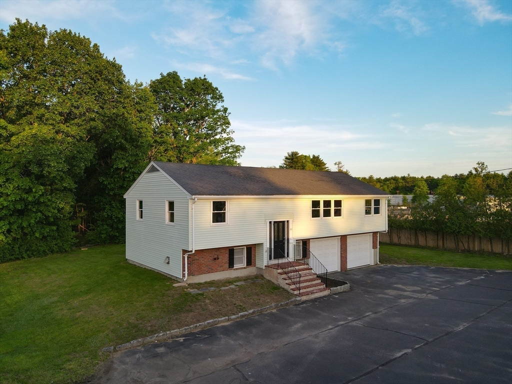 283 Bedford St  Whitman MA 02382 photo