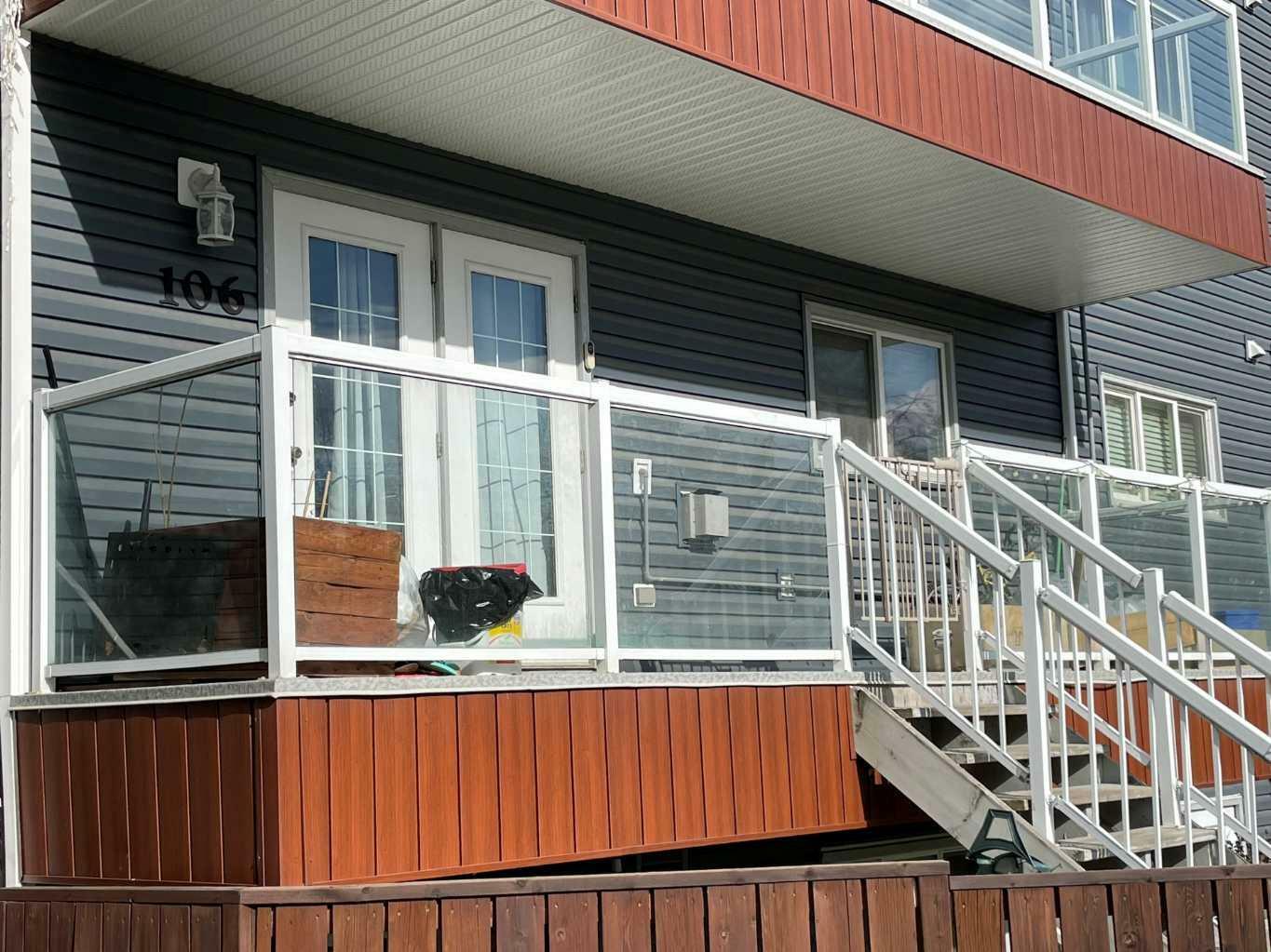Property Photo: 5519 Kerry Wood Drive 106 AB T4N 4X3