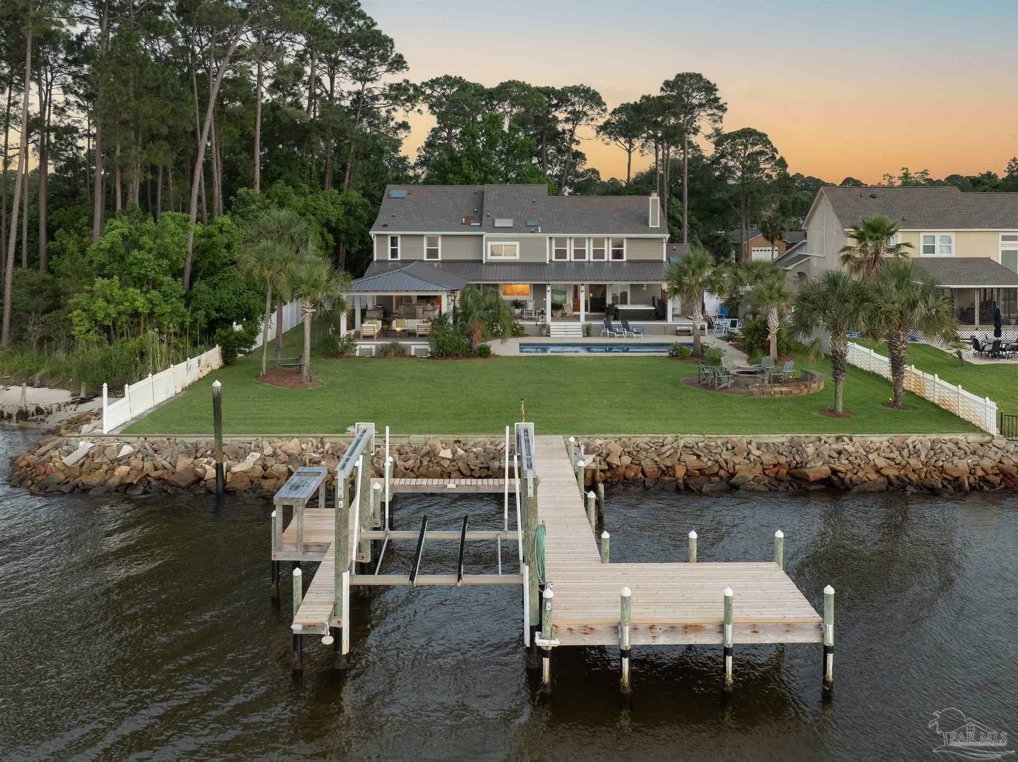 2950 Coral Strip Pkwy  Gulf Breeze FL 32563 photo