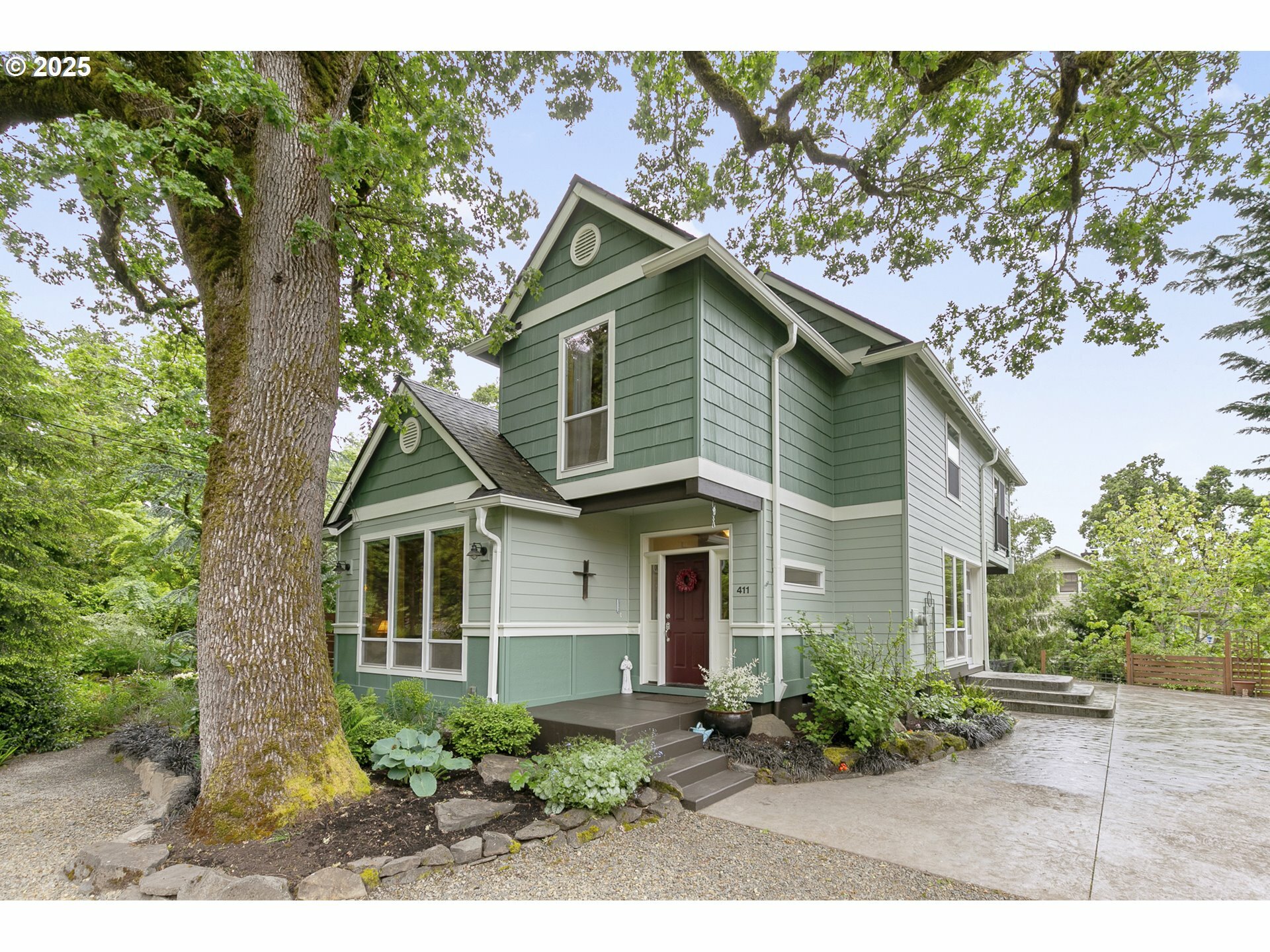 411 S Center St  Oregon City OR 97045 photo