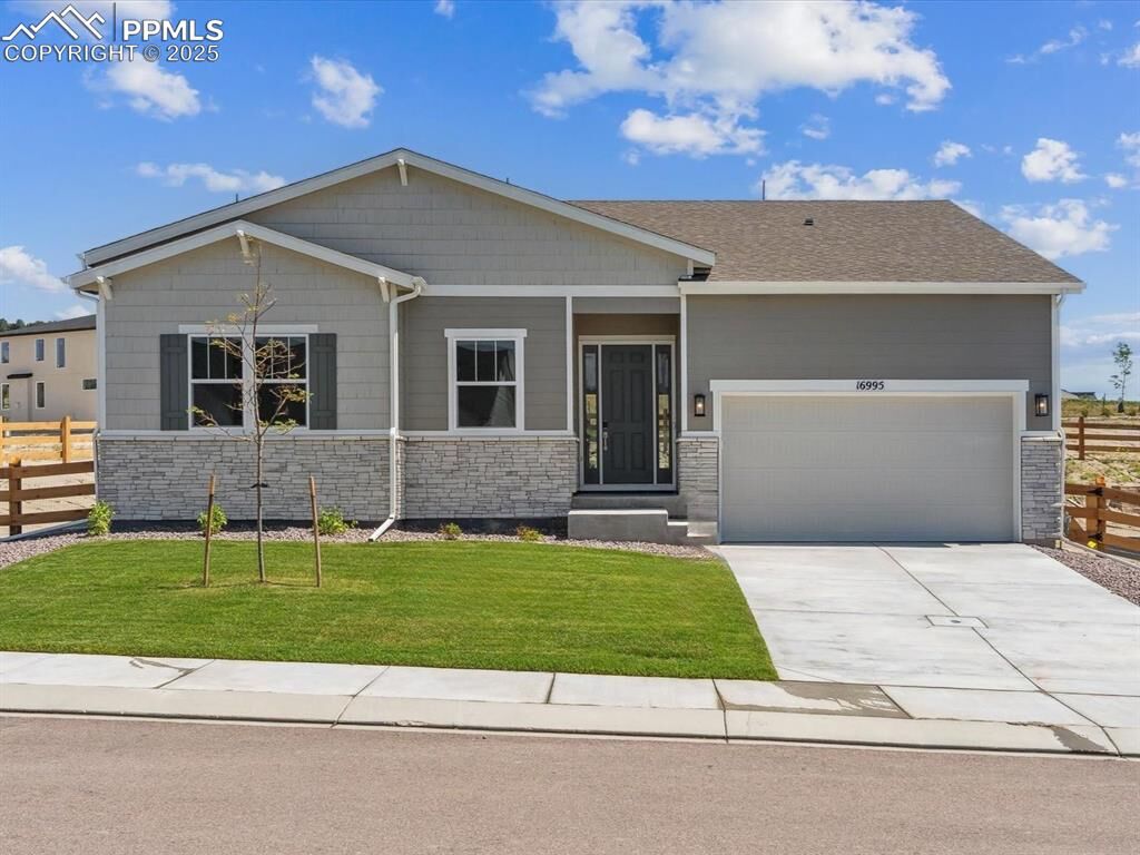 Property Photo:  16995 Starfall Drive  CO 80132 