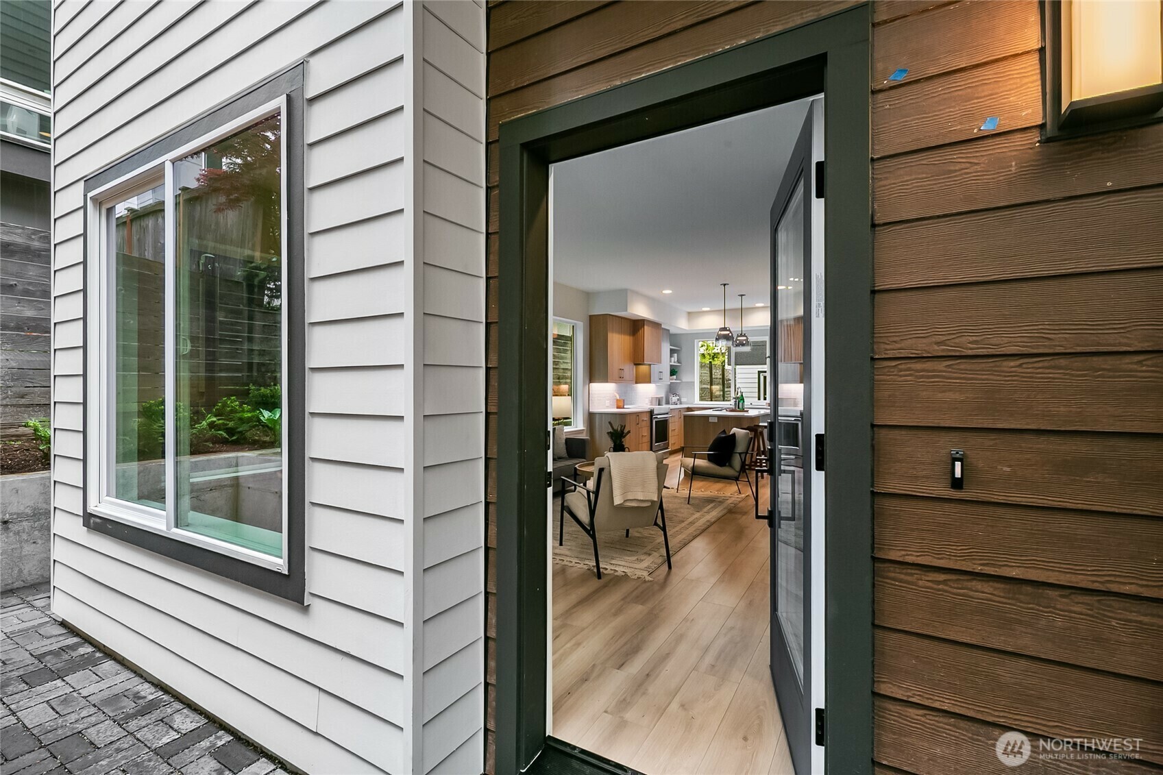 Property Photo: 1740 A NW 62nd Street WA 98107