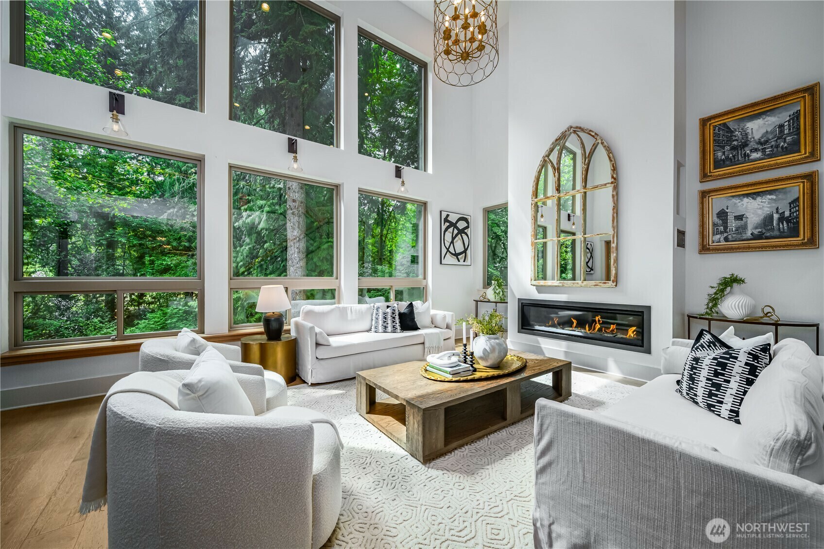 Property Photo: 12607 Avondale Road NE WA 98052