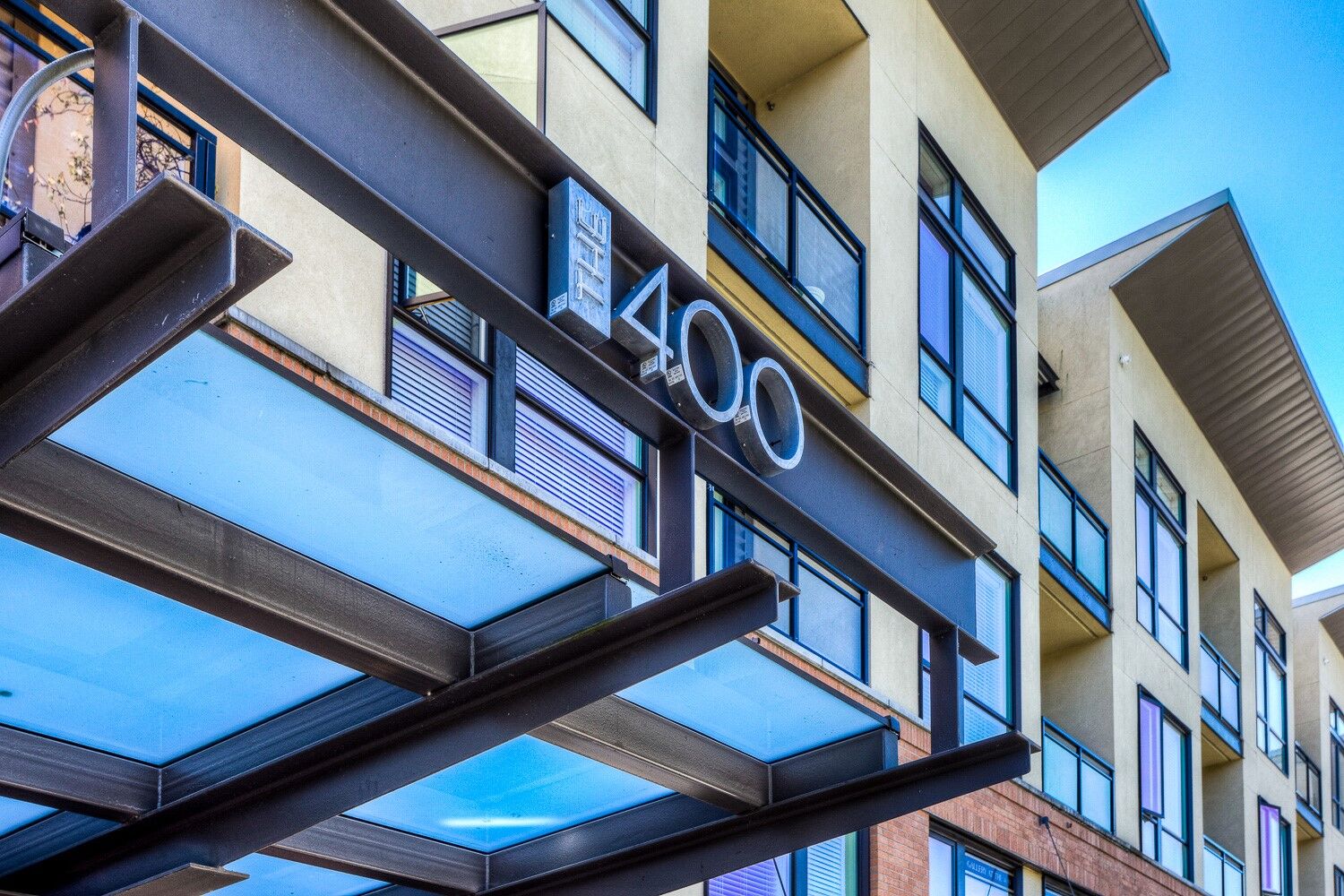 Property Photo: 400 Washington Avenue 415 WA 98337