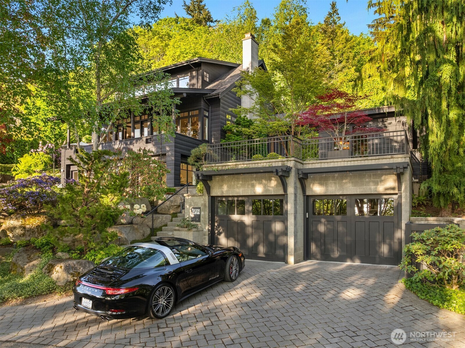 Property Photo: 10208 47th Avenue SW WA 98146