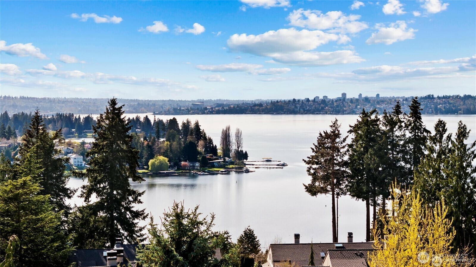 Property Photo: 10515 NE 48th Place WA 98033