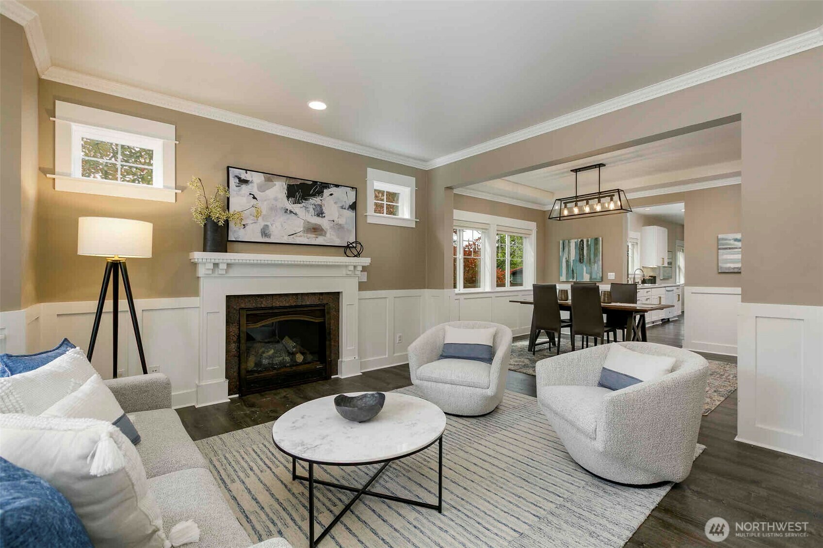 Property Photo: 11011 Phinney Avenue N WA 98133
