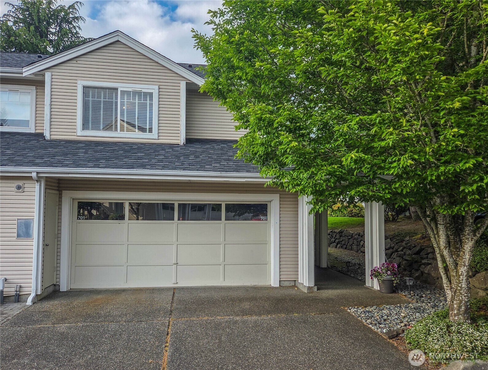 4714  Fairwood Boulevard NE 701  Tacoma WA 98422 photo