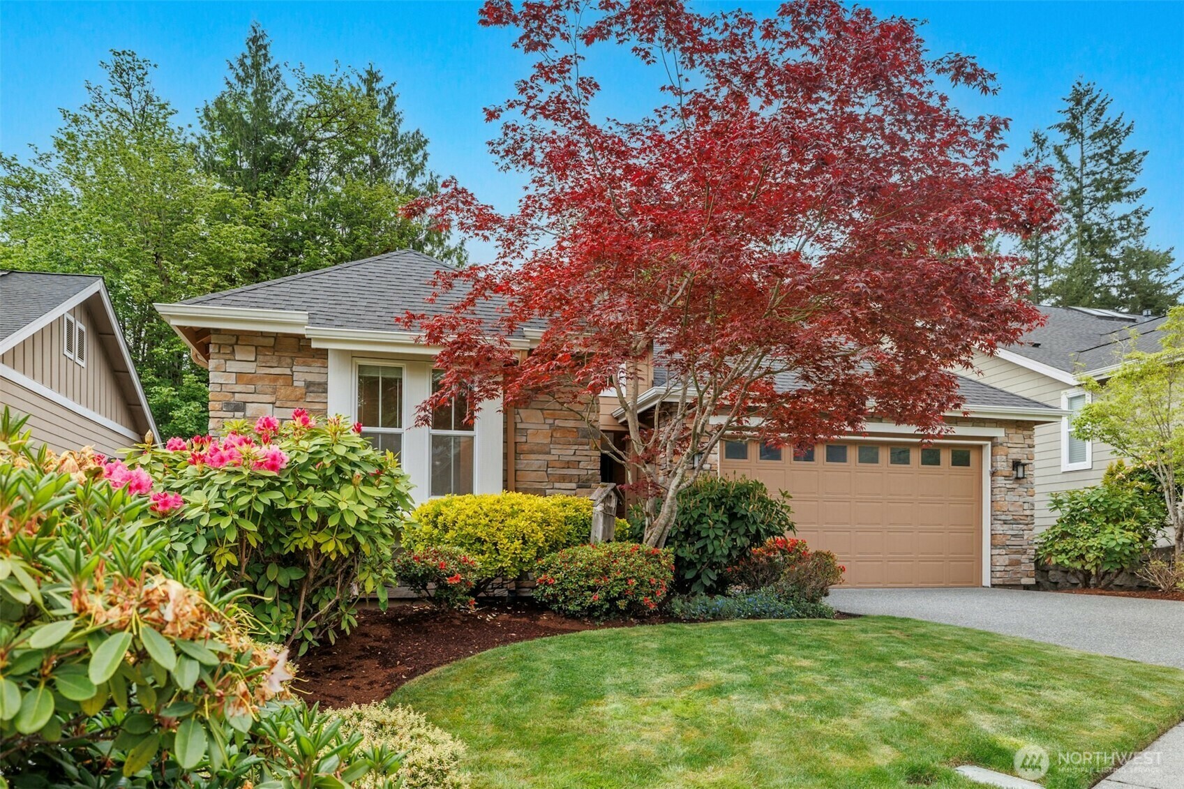 Property Photo: 12470 243rd Ter NE WA 98053