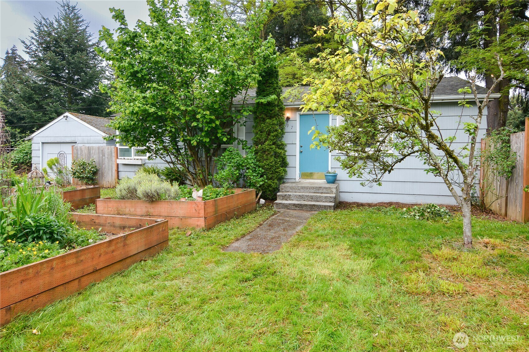 1917 NE 143rd Street  Seattle WA 98125 photo