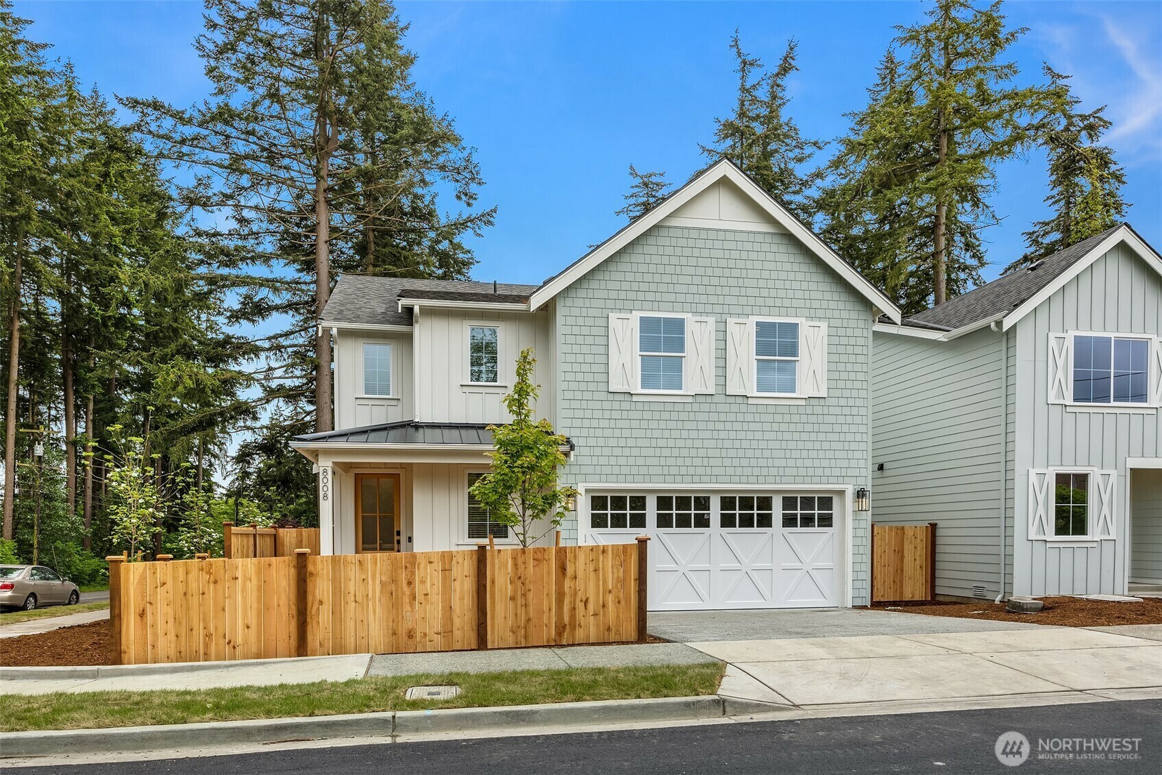 Property Photo: 8008 222nd Street SW WA 98026