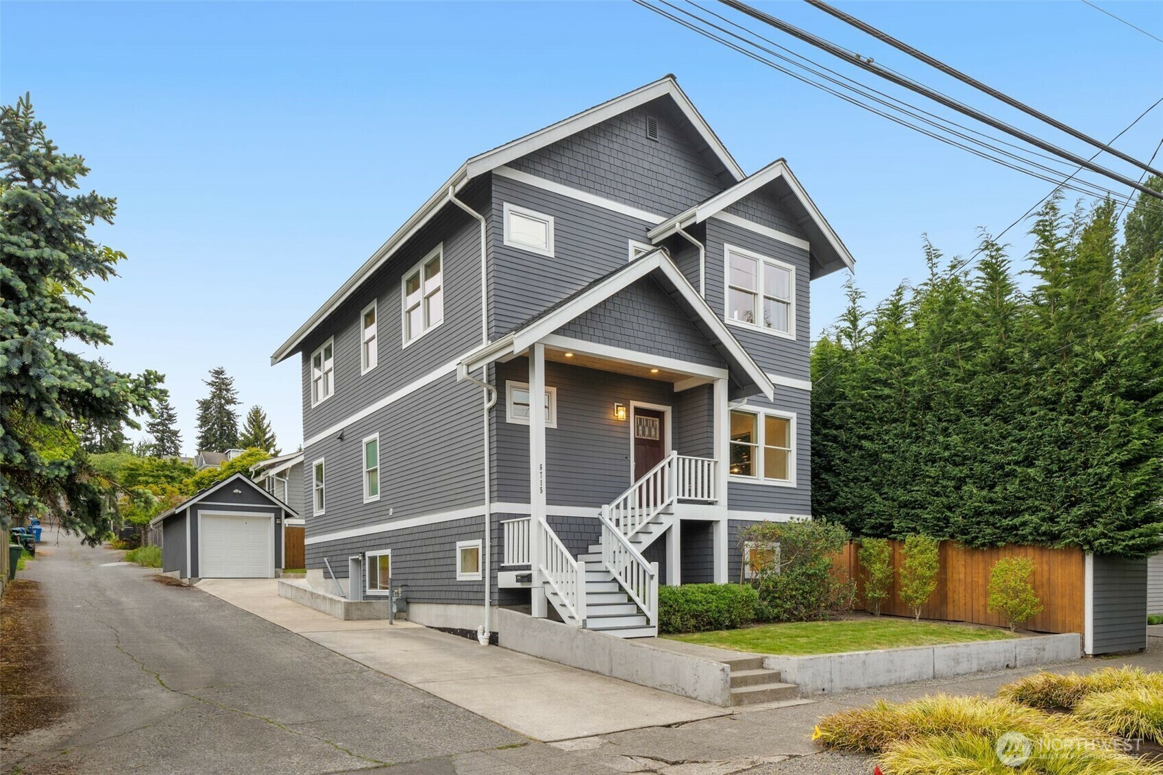 6715  Fremont Avenue N  Seattle WA 98103 photo