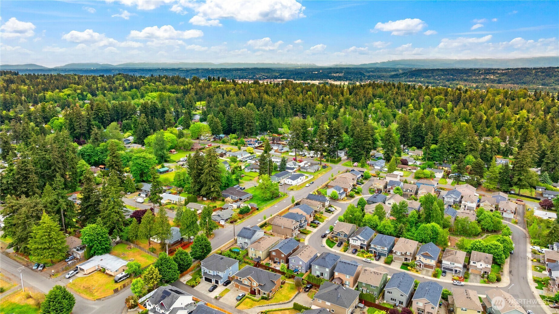 Property Photo: 3906 S 380th Place WA 98001