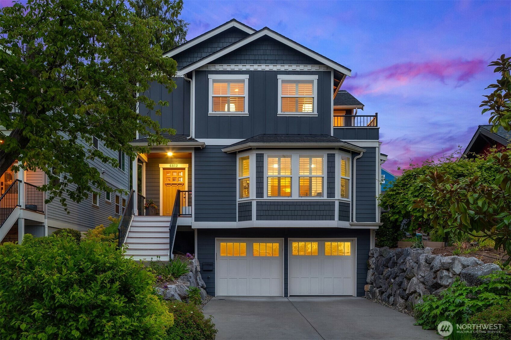 6812  27th Avenue NE  Seattle WA 98115 photo