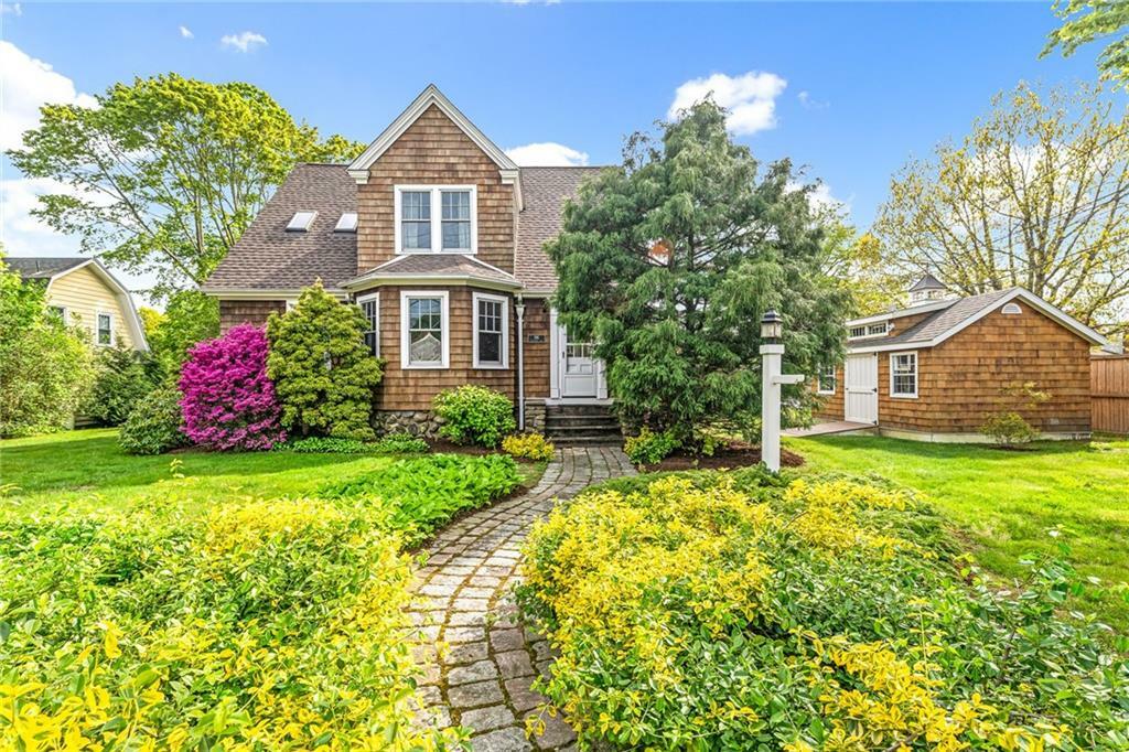 Property Photo: 286 Kingstown Road RI 02882
