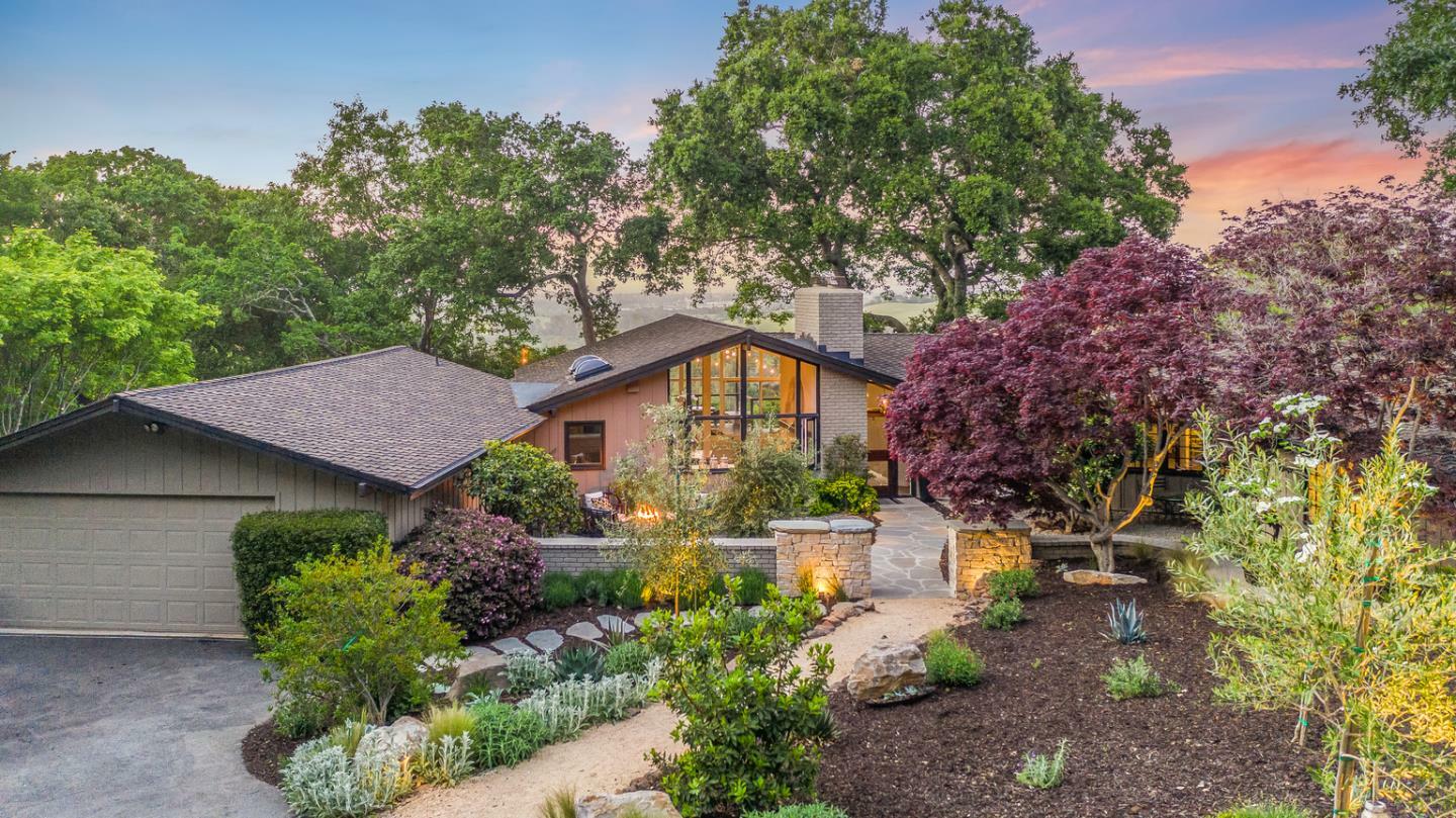 Property Photo: 138 Bolivar Lane CA 94028