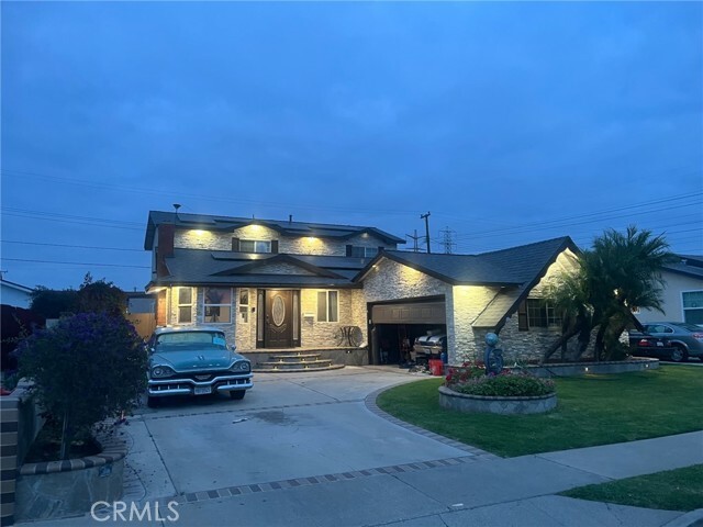 Property Photo: 7650 El Vino Way CA 90620