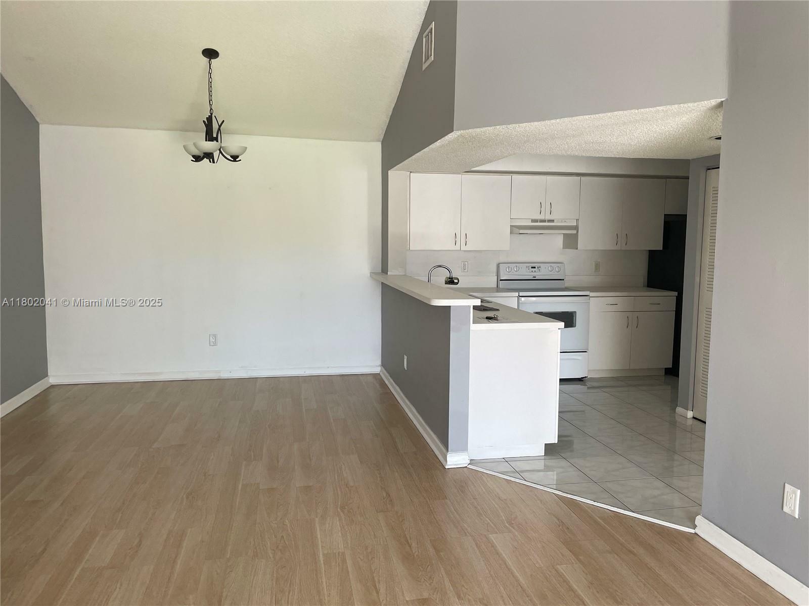 Property Photo: 18890 NW 57th Ave 305 FL 33015